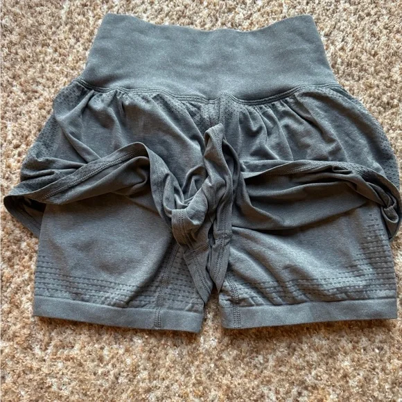 Gymshark skort size small - Picture 4 of 4